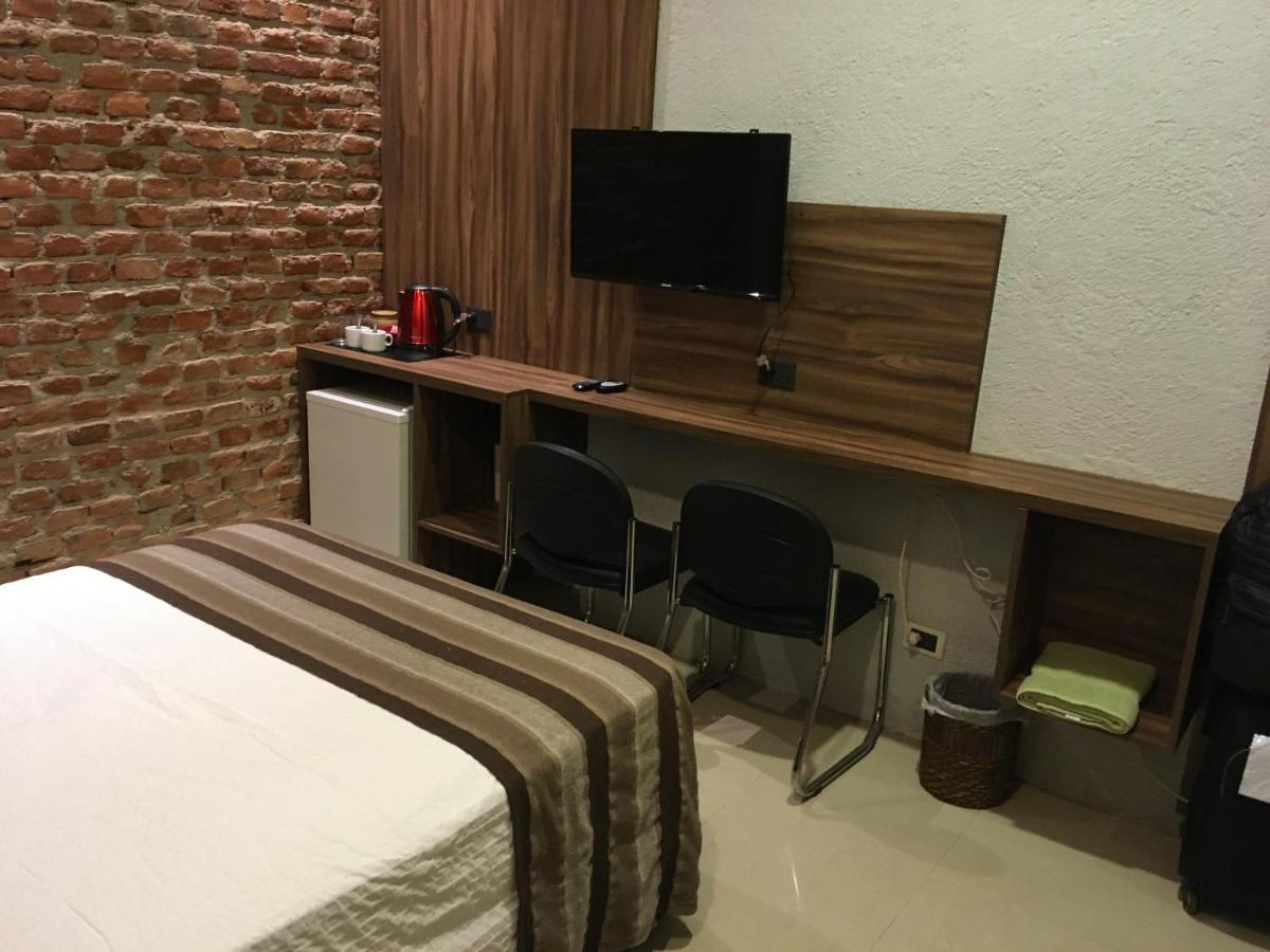Complejo Las Rosas Apartment Villa Allende Luaran gambar